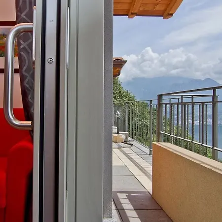 Enjoyiseolake - Dante With Spacious Balcony And View Apartman