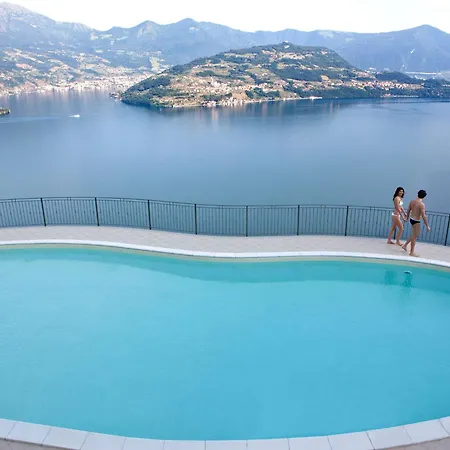 Enjoyiseolake - Dante With Spacious Balcony And View